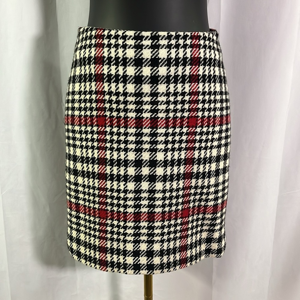 Talbots Black Ivory & Red Houndstooth Plaid Wool Blend Pencil Skirt
